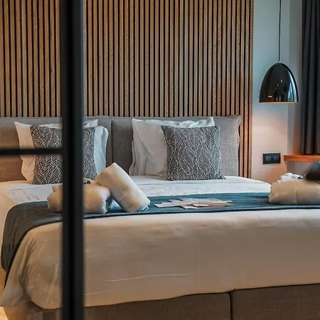 Mont-des-pins Hotel 3*